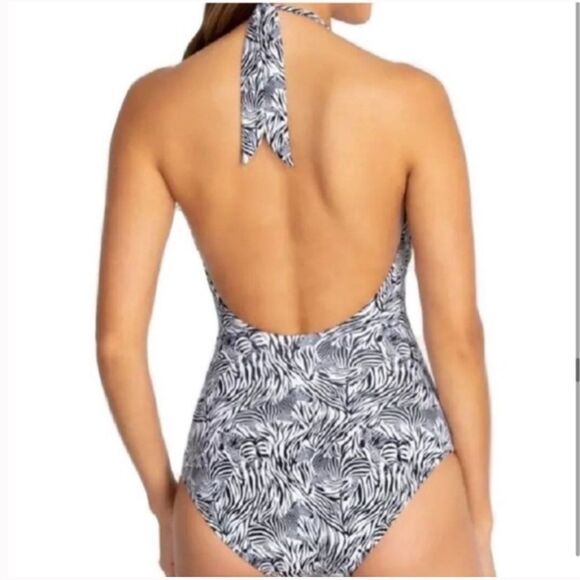 NWTs Johnny Was Spring Halter Embroidered One Piece Size Small - Picture 5 of 6